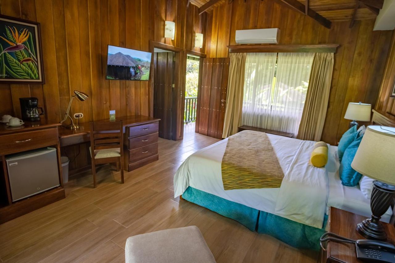 Hotel Lomas Del Volcan Ла Фортуна Экстерьер фото